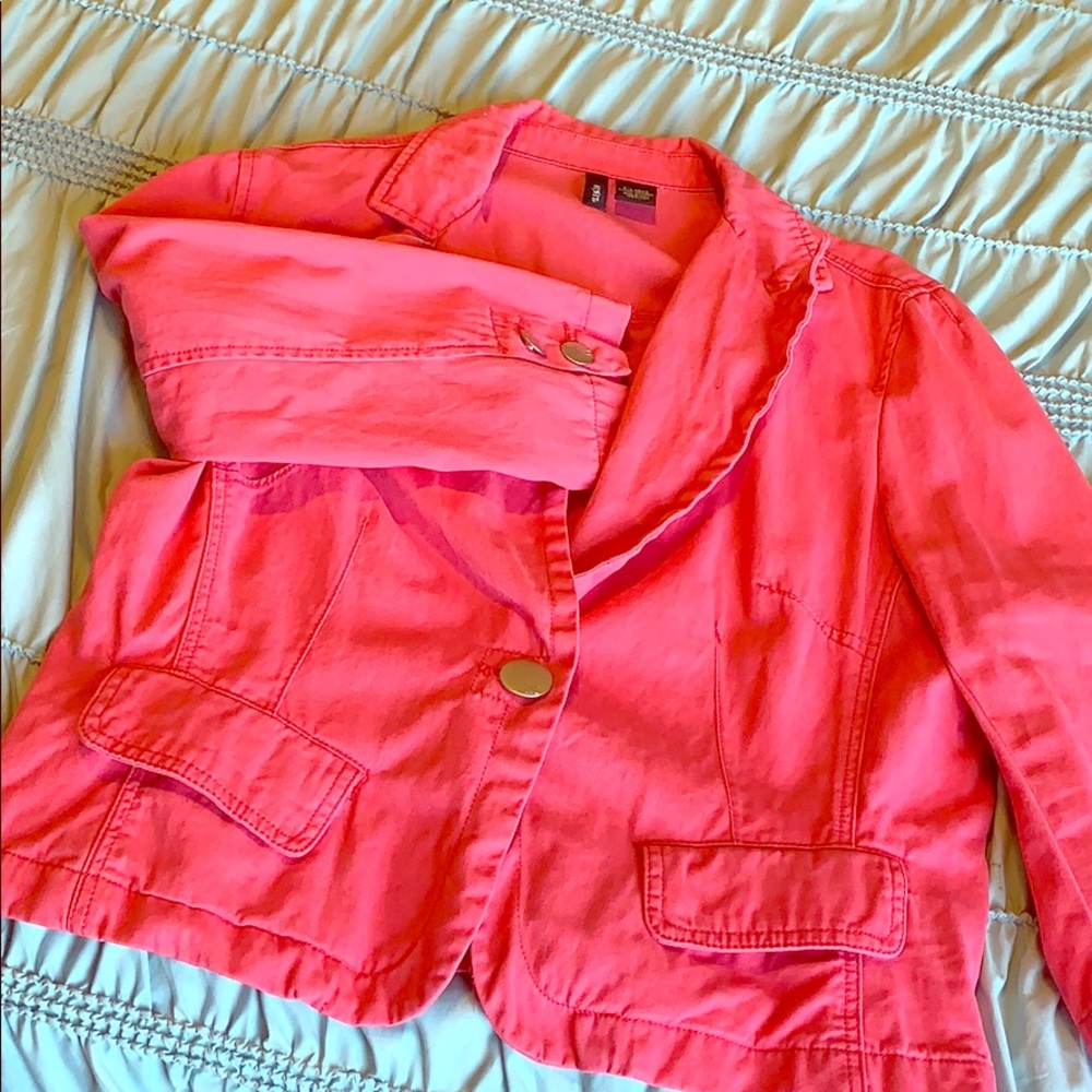 Casual cotton cropped blazer